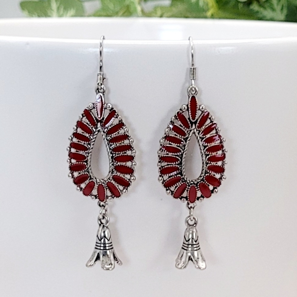 Western Red And Silver Petit Point Earrings New.